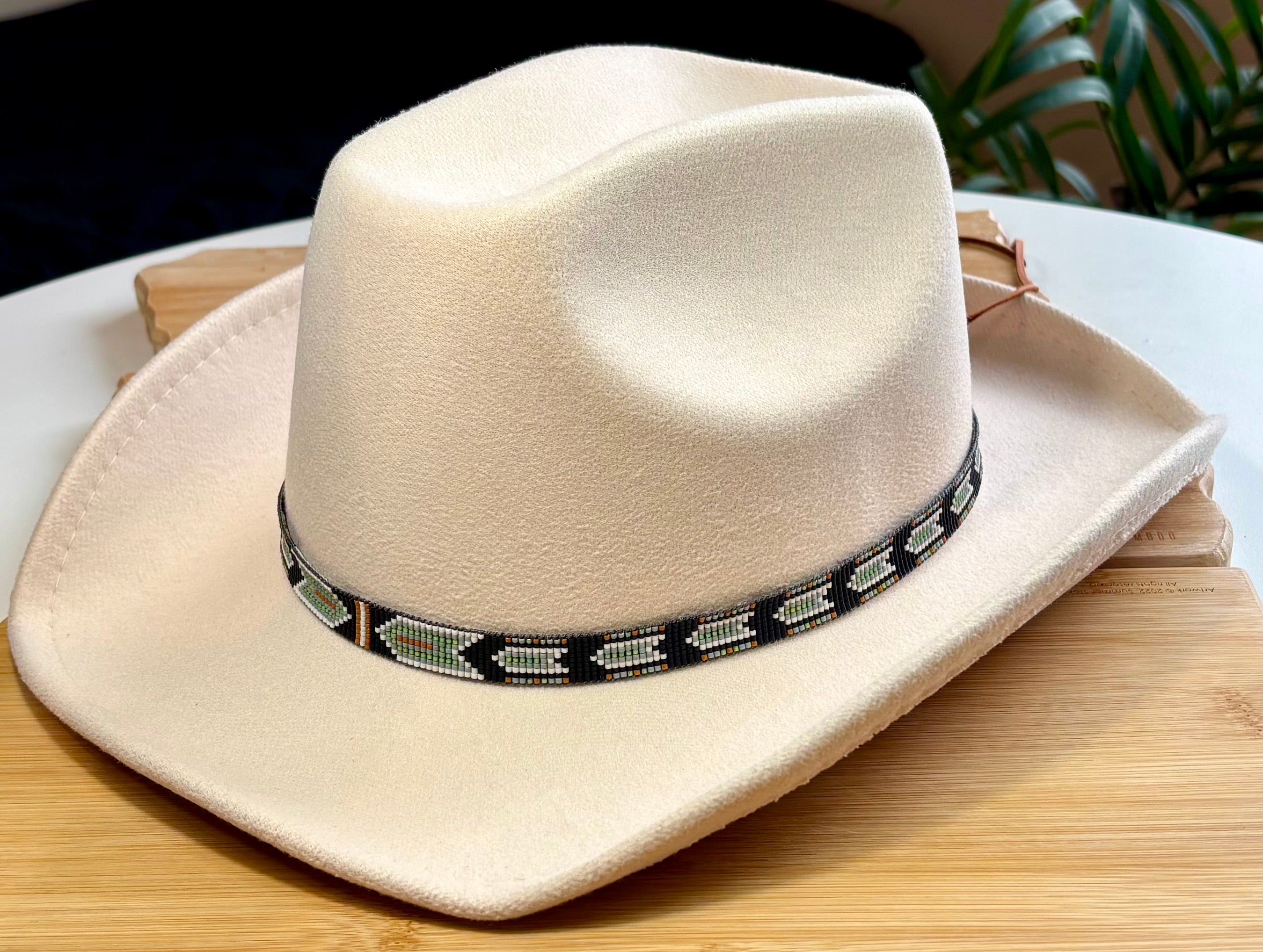 Darts Hatband in Black
