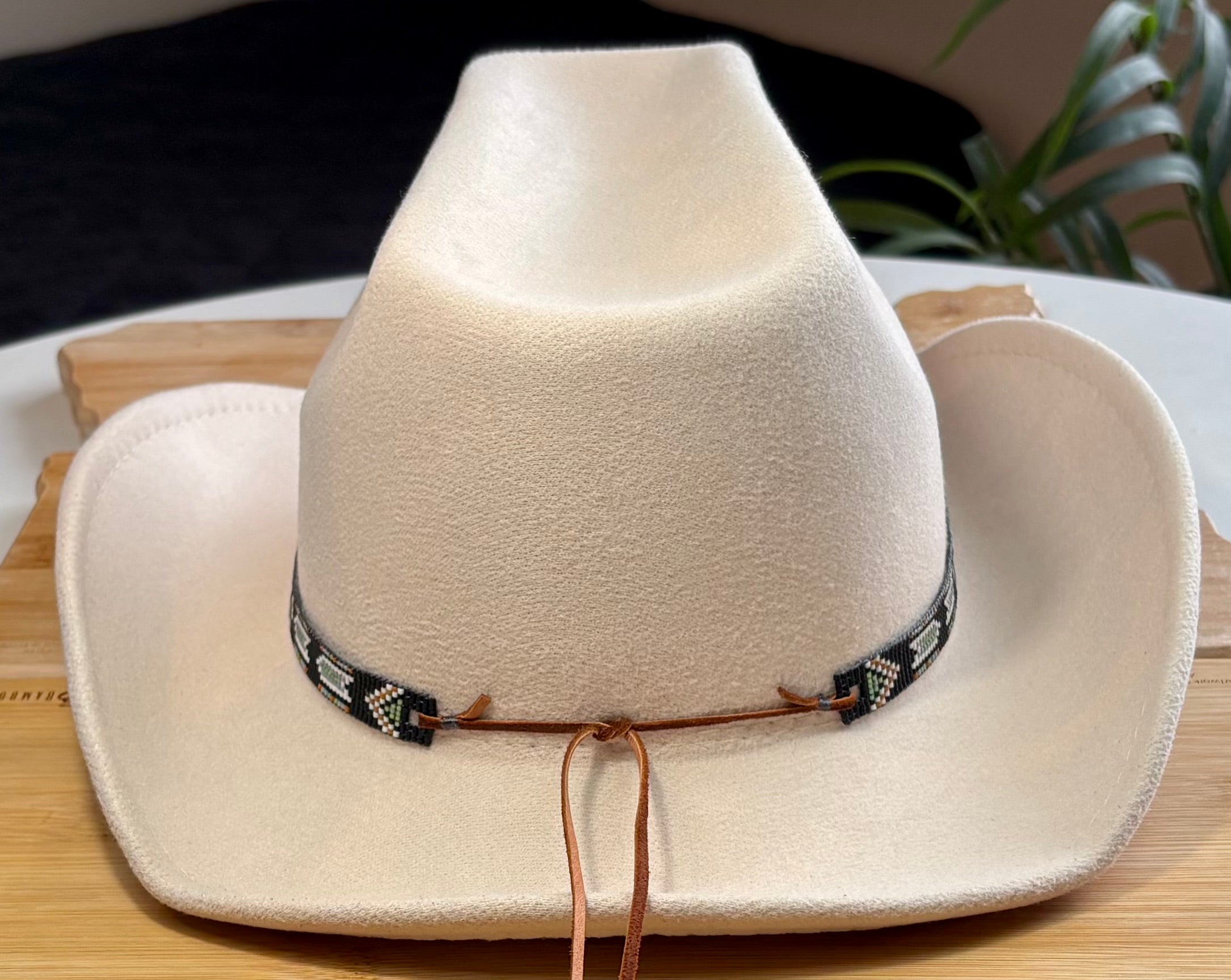 Darts Hatband in Black