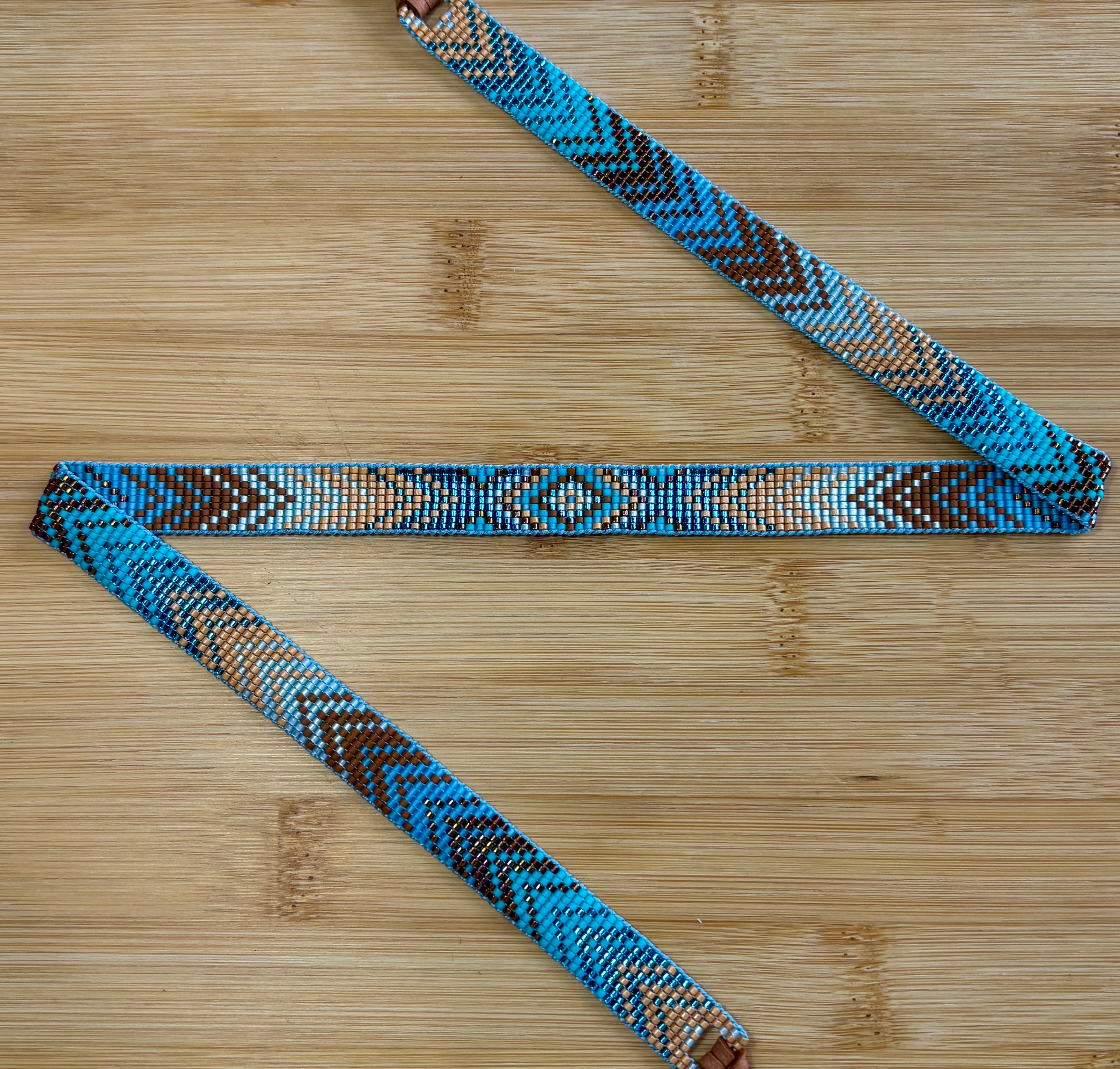 Earth and Sky Color Fading Chevron Pattern Hatband