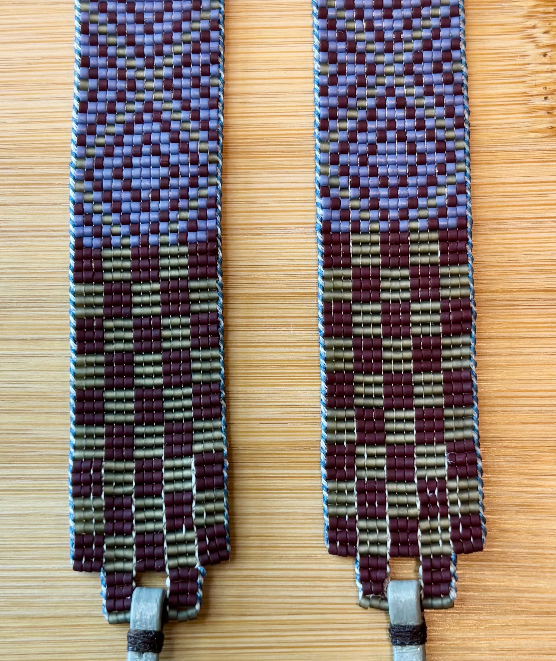 Diamond Outline with Checkered Endings Hatband
