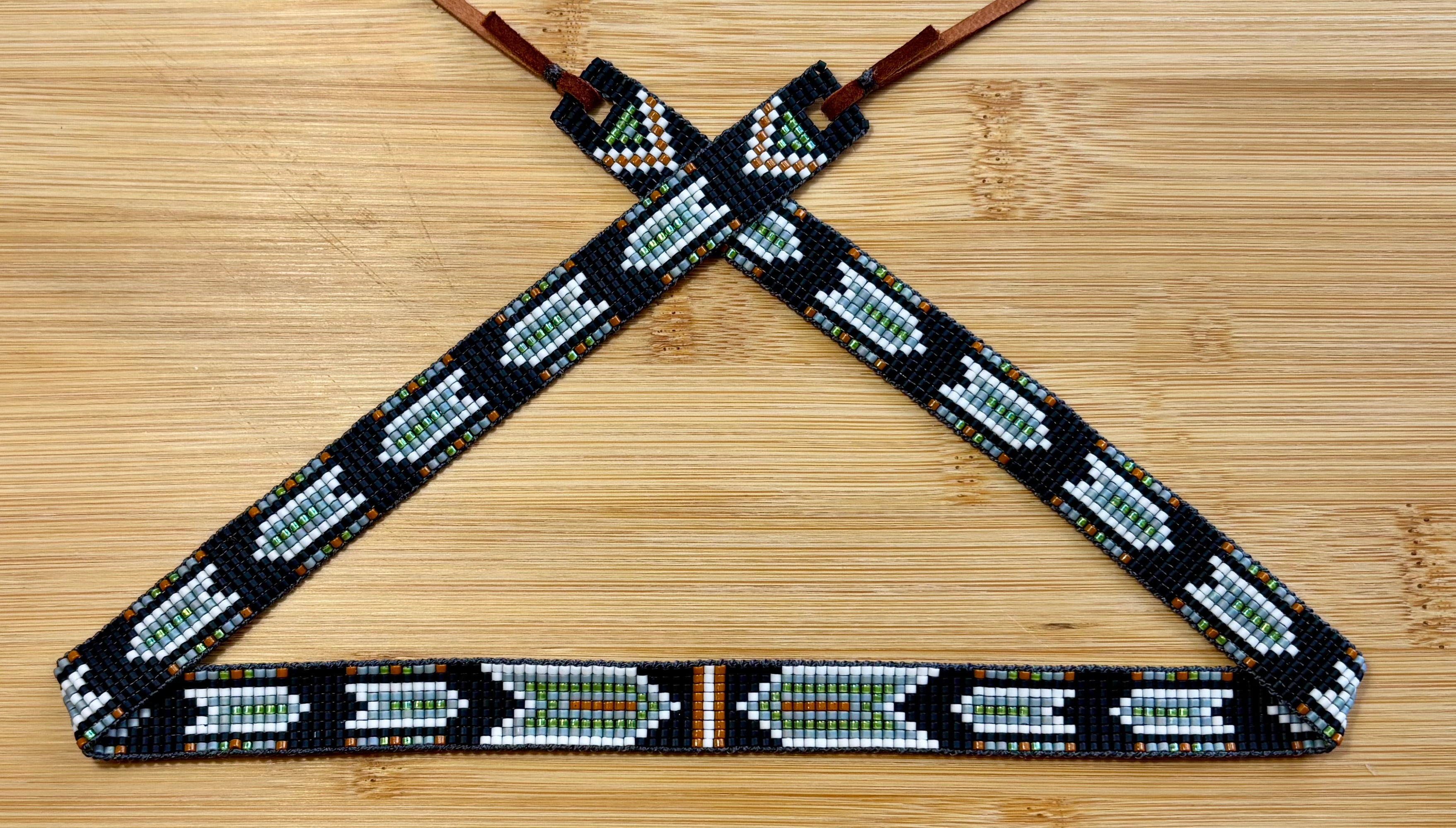 Darts Hatband in Black