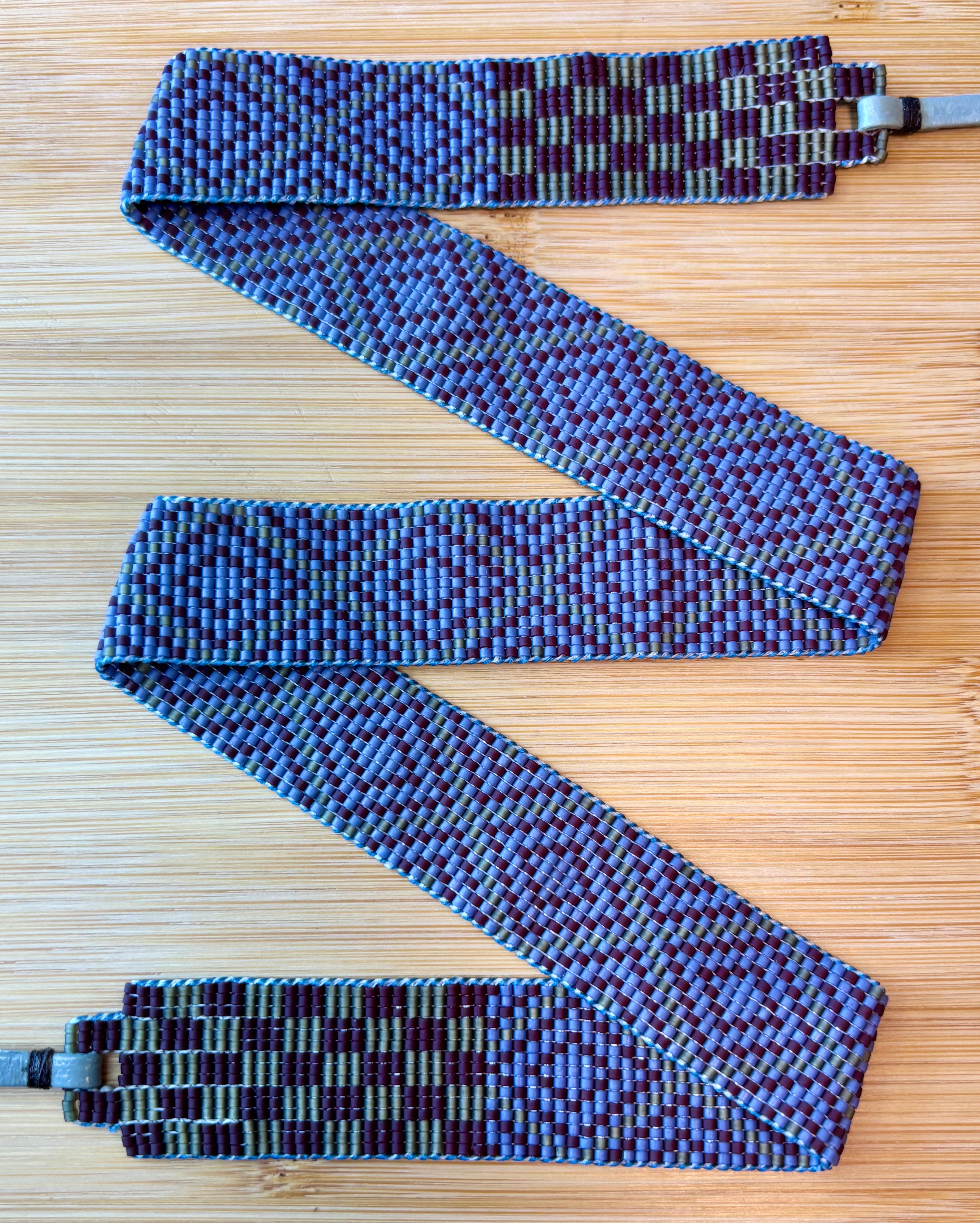Diamond Outline with Checkered Endings Hatband